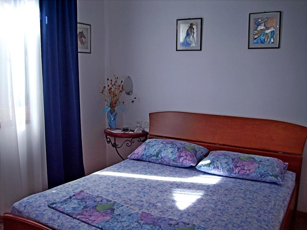 Apartament Marija *
